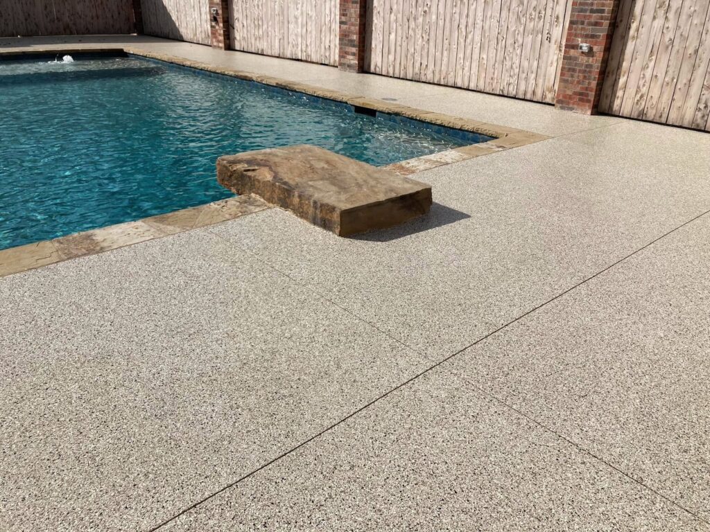Example of a finished flake epoxy concrete floor coating in Roselle, IL