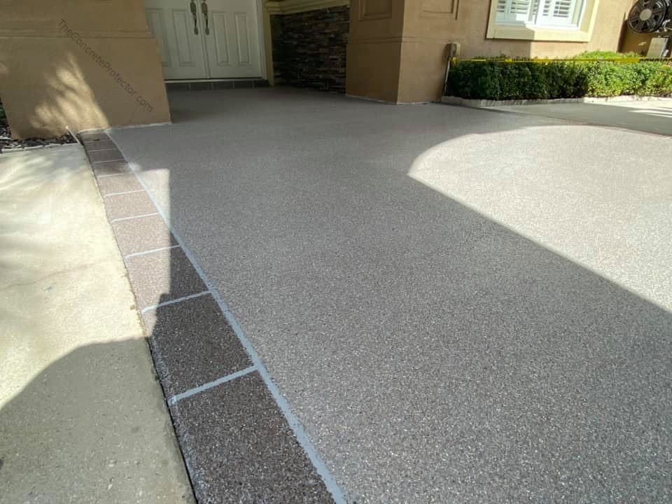 Example of a finished flake epoxy concrete floor coating in Gig Harbor, WA