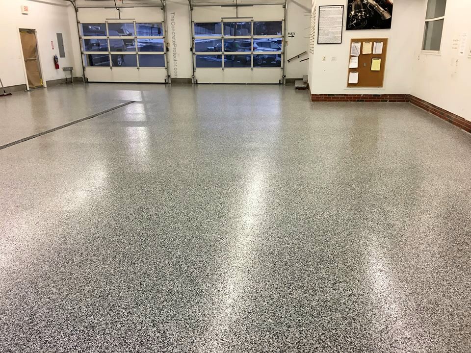 Example of a finished flake epoxy concrete floor coating in Inver Grove Heights, MN