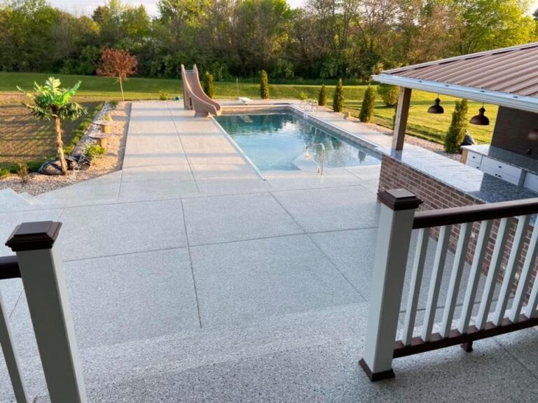 Example of a finished flake epoxy concrete floor coating in Albuquerque, NM – Floorshield Inc