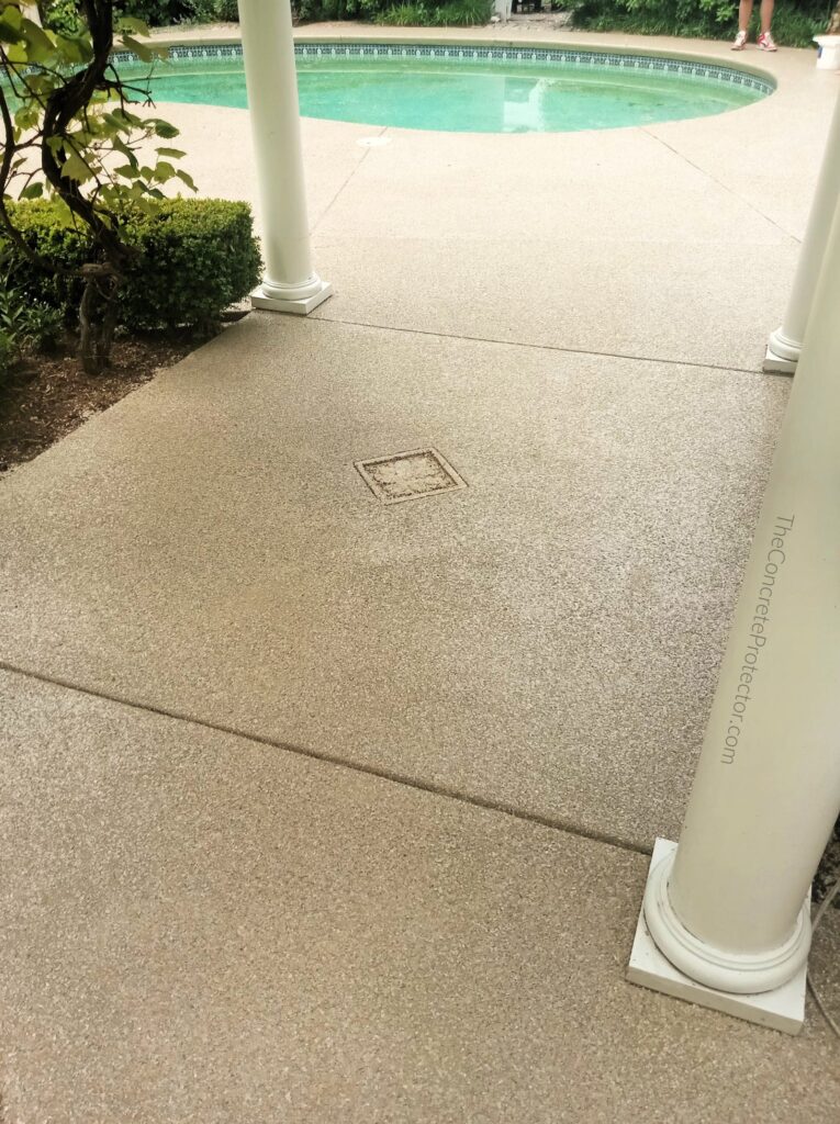 Example of a finished flake epoxy concrete floor coating in Midvale, UT