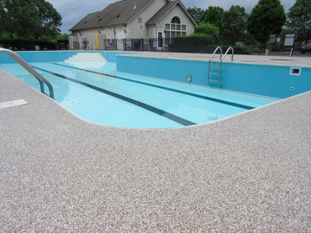 Example of a finished flake epoxy concrete floor coating in Monroe, WA