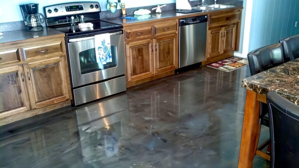 Example of a finished metallic epoxy floor in Garden City, GA