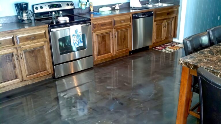 Example of a finished metallic epoxy floor in New Prague, MN – ConCreative Accents LLC