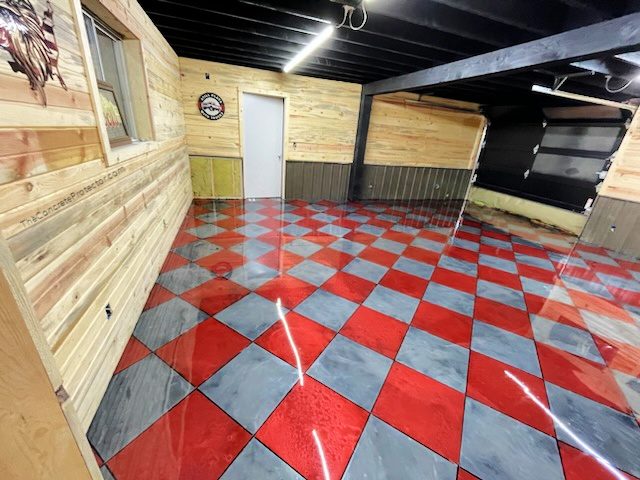 Example of a finished metallic epoxy floor in Richmond, VA – DMA Floors