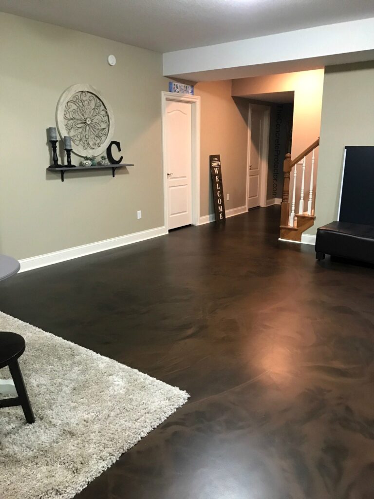 Example of a finished metallic epoxy floor in Centennial, CO – Clean Sweep Coatings